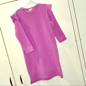 Lilac long sleeve girl’s dress w/ ruffle detail.